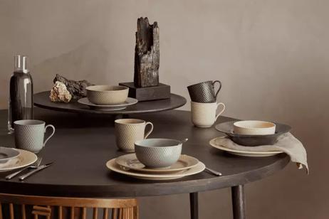 Lyngby Rhombe-Earth Pastatallerken slate Ø24 (521-201860)