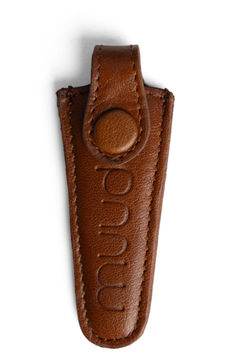 Muud Espoo Etui til Saks Rich-Brown (569-QB-4187-RB)