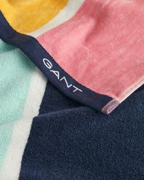 GANT Strandhåndkle Multi Stripe 100x180 (589-852014011-105)
