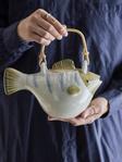 Bloomingville Wrenna Tekanne Grå Fisk håndmalt (152-82061996)