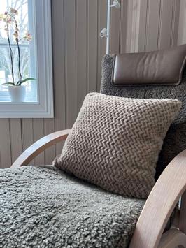 MT Studio Putetrekk Sikksakk Brun 45x45 (780-MT-1650-LB)