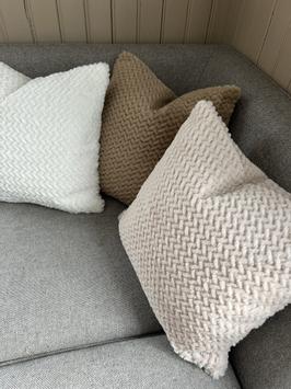 MT Studio Putetrekk Sikksakk Brun 45x45 (780-MT-1650-LB)