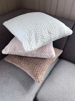 MT Studio Putetrekk Sikksakk Brun 45x45 (780-MT-1650-LB)