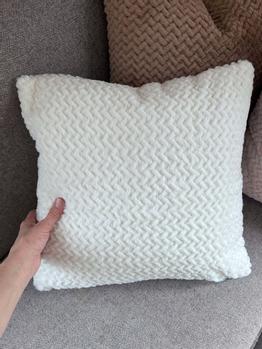 MT Studio Putetrekk Sikksakk Hvit 45x45 (780-MT-1650-OW)