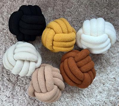 MT Studio Knutepute Sort 20x25 (780-MT-1630-BK)