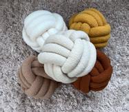 MT Studio Knutepute Offwhite 20x25 (780-MT-1630-OW)