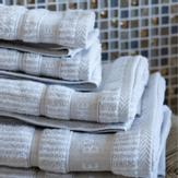 Ilse Jacobsen Bath Collection håndkle stripet sand-beige (810-1109005201-1109005203-1109005205)