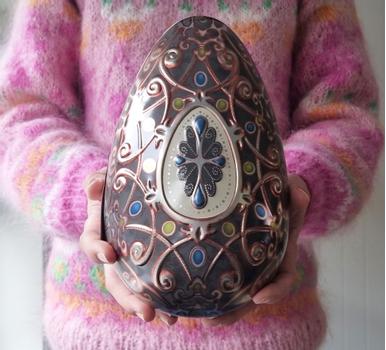 Fabergé påskeegg med godteri grå 750g (811-85098-GRE)
