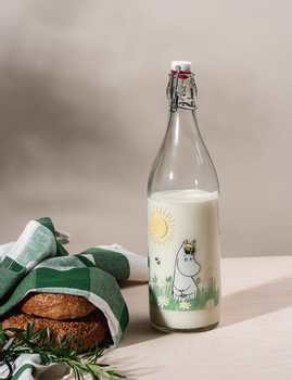 Mummi Glassflaske "I hagen" 1L