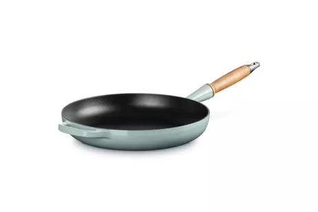 Le Creuset Støpejernspanne Signature SeaSalt Ø28 (796-20258287170422)
