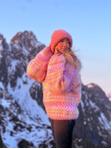 Ingrid Raadim Strikkeoppskrift Hanami Genser S-L (773-IR-01-02)