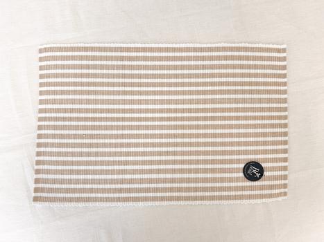 BC Brikke Stripet Beige Hvit 33x48 (153-113110)