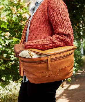 Muud Vegas-XL Oversize Bumbag Whisky (569-QB-4199)