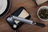 Sagaform Hanna Tallerken-trefjøl 19x13 Sort wengétre (575-5018523)