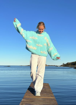 Ingrid Raadim Oppskrift Skyhigh-genser Fnugg-in-Florence Karibisk-Blå_S-XXL (773-IR-01-04B)