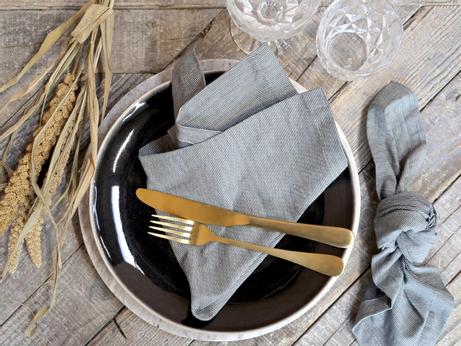 Chic Antique Stoffservietter Gråstripet 4pk (529-16092325)