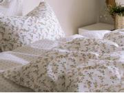 Borås Cotton Felicia Sengesett Krepp hvit-blomster (479-120296,120297)