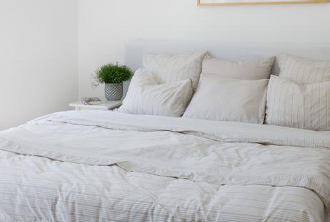 Ilse Jacobsen Sengesett bomull stripete sand (810-1002005402-)