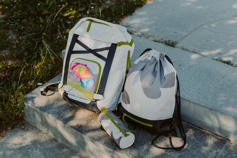 Knut & Kjartan Thulitt Skolesekk 22L Grå (652-BPS.00121.BG)