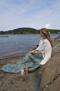 Norsk Dun Out&About Dunpledd Dusgrønn 130x170cm