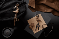 Kay Bojesen Nøkkelring Fugl sort/ røkt eik (521-39808)