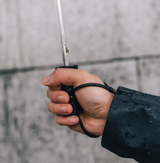 Gustbuster sammenleggbar orkanparaply sort (823-33-003)