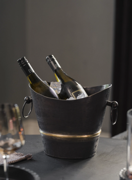 Halvor Bakke Kimberley Vinkjøler Metall 21x31