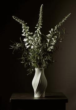 Lyngby Twist Vase Hvit Porselen (521-201020,201021, 201022)