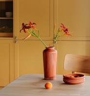 UND Legacy Vase Brick H25