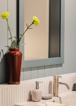 UND Legacy Vase Kaffe H25 (636-16340)