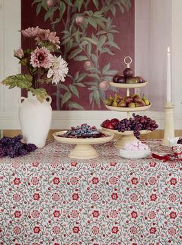 Bungalow Bordduk Roja Scarlet 150x250