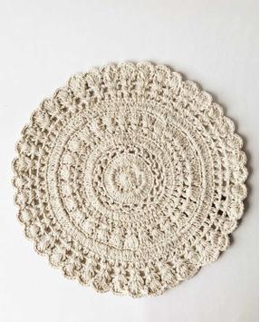 Trend Design Dekkebrikke Heklet Creme 3Ø5