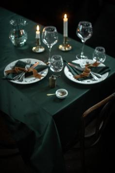 Wik & Walsøe Julemorgen Damaskduk Grønn 140x240 (500-99512)