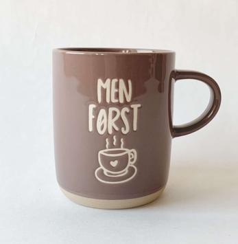 Trend Design Krus "Men Først.." Brun (298-127321)