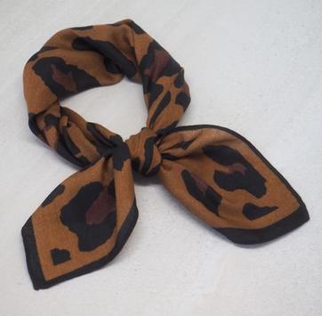 7Days Viskoseskjerf Dyremønster Brunt 68x68