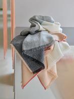 Elvang  Carte-Postale Ullpledd 130x190 svart-brun