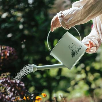 Mummi Vannkanne Grønn metall 4L