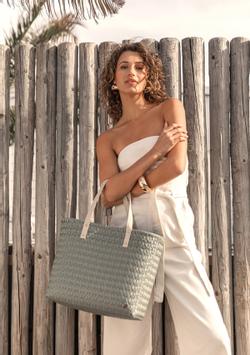 Handed By Veske Faye Sage-Green 17x16xH32cm (629-BSF417700)