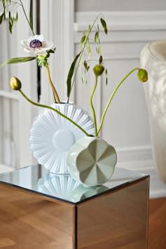 Lyngby Flower Vase Prestekrage-Hvit H21 (521-202021)