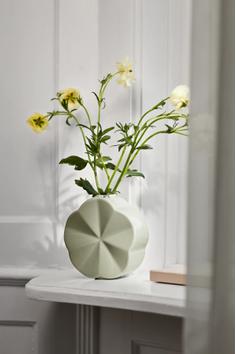 Lyngby Flower Vase Åkervindel-Grønn H14