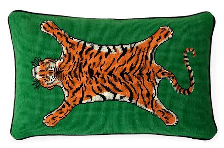 Jonathan Adler Pute Needlepoint Tiger Grønn_30x50 (368-30326)