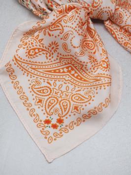 7Days Satengskjerf Orange Blomster 70x70 (826-7073414014591)