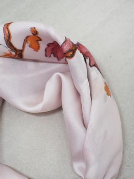 7Days Satengskjerf Lyserosa 70x70 (826-7073414019398)