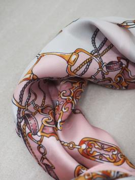 7Days Satengskjerf Lyserosa/ Hvit 70x70 (826-7073414014744)