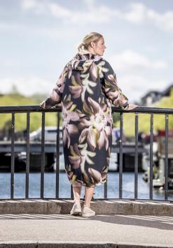 Ilse Jacobsen Regnjakke Blomster (807-CITYRAIN01P-610)