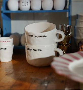 Anna + Nina Cappuccinokopp Drama Queen 300ml (844-25-2E805002)