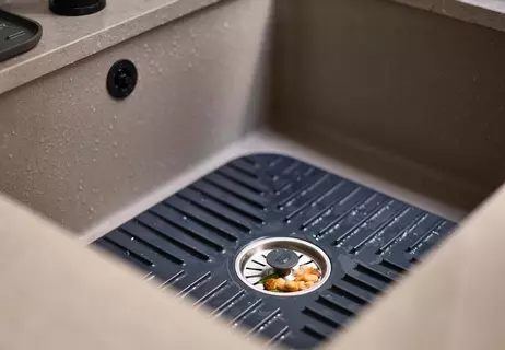 Joseph Joseph Sink-Shield Beskytter til vask (655-60236641)