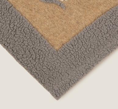 Frati Home Pledd Kokt-Ull Daisy Grå_150x190 (368-8058754822999)