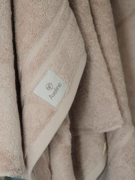 Aveline Håndkle beige (842-100104,100204,100004)