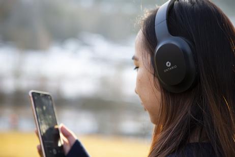 Ontario 62S støydempende trådløse hodetelefoner (ONT62SA01)